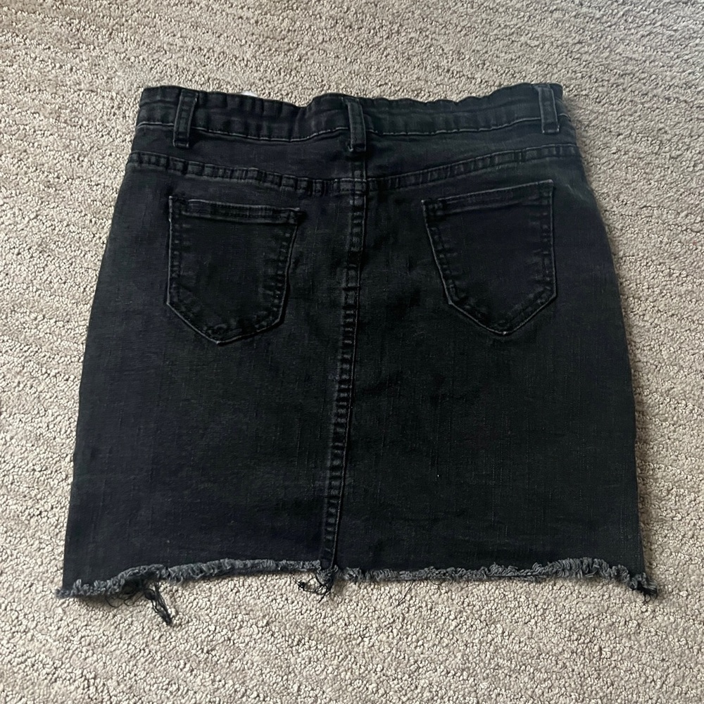 Black denim - high waisted skirt with distressed hem - Picture 2 of 5